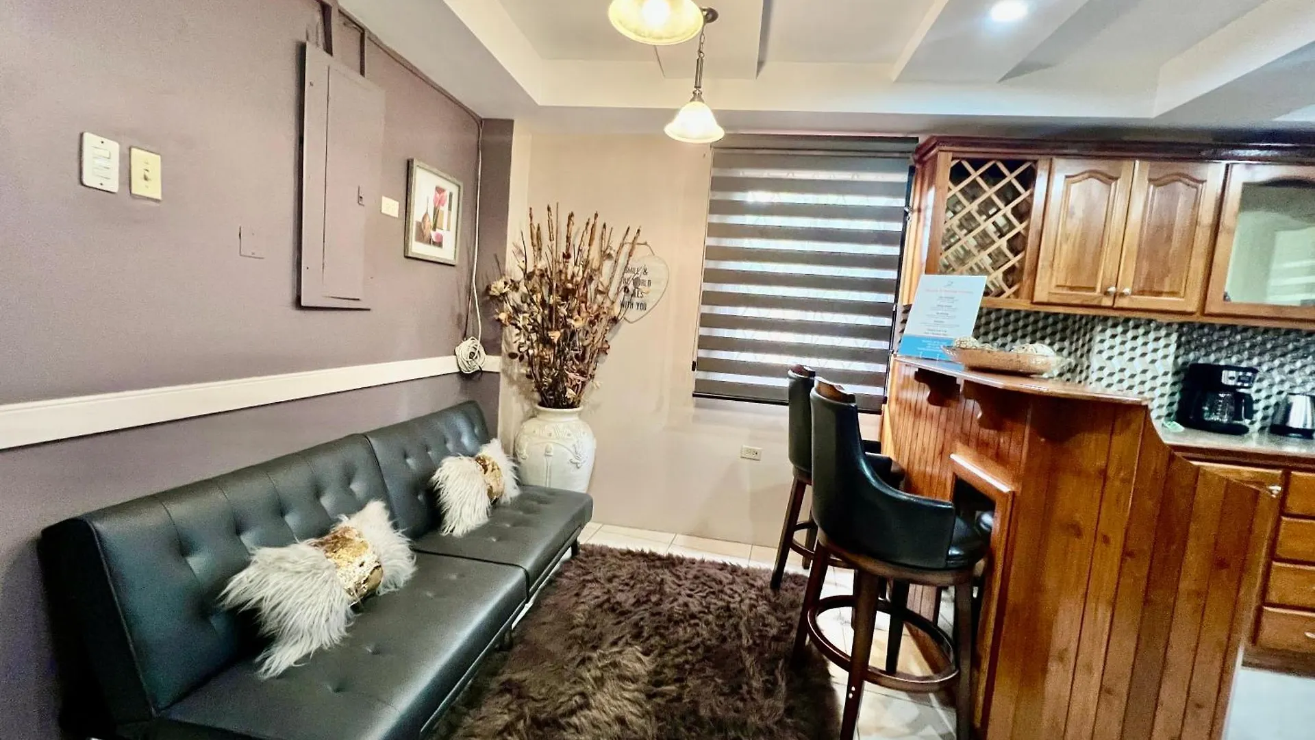 Pineridge Hideaway 1 Bedroom Apartment #1 Arouca
